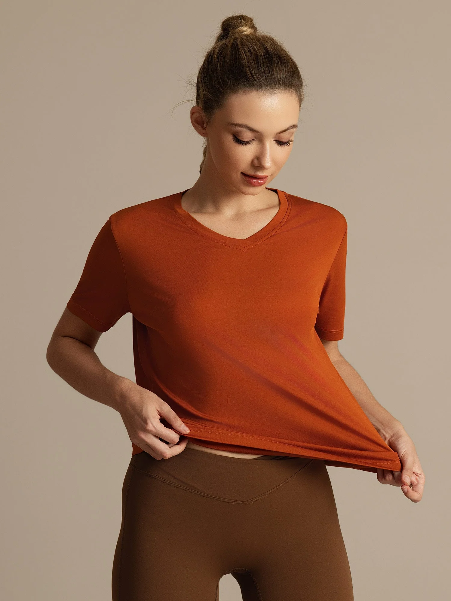 Pure Silk Women's V Neck Short-Sleeve Snag-Resistant Sport T-Shirt - Image 11