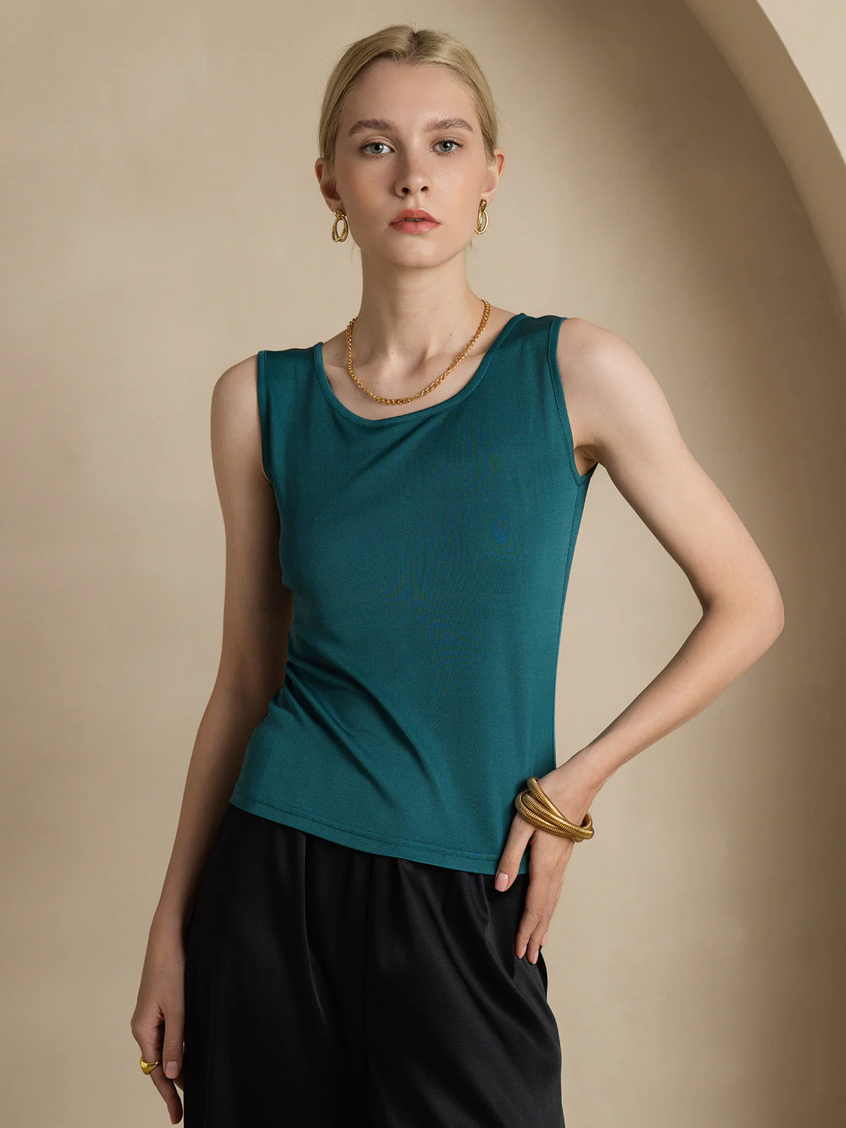 Pure Silk Sleeveless Round Neck Women's Tank Top - Image 52