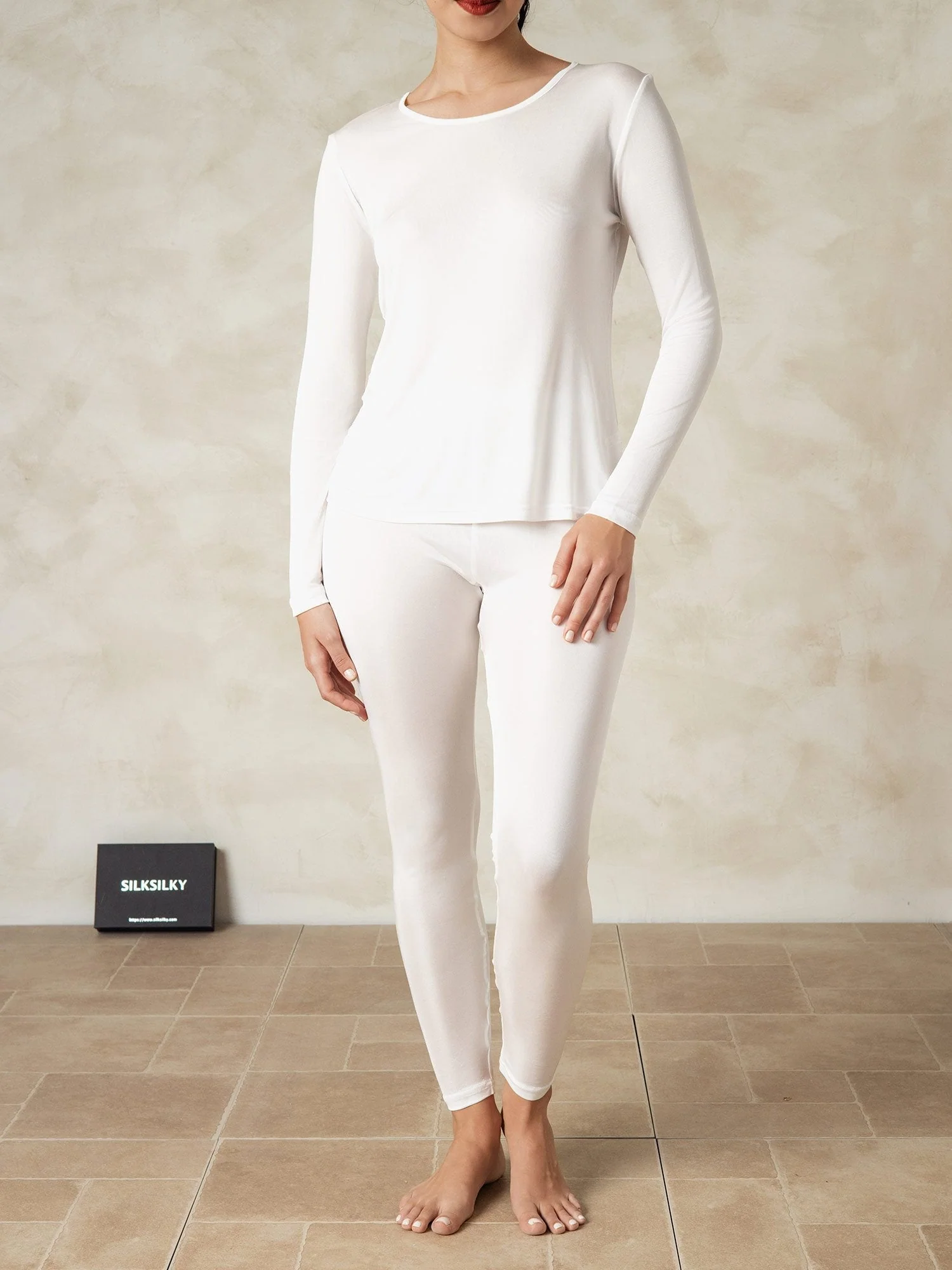 Women's Silk Jersey Long Sleeve Long Johns - Image 17